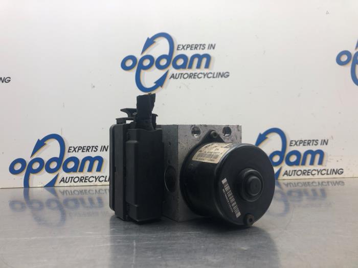 Gebruikte ABS Pomp Audi A3 (8L1) 1.6 Prijs € 89,00 Margeregeling aangeboden door Gebr Opdam B.V.