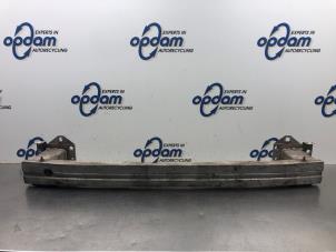 Gebruikte Bumperbalk voor Peugeot 308 (4A/C) 1.6 16V THP 150 Prijs € 45,00 Margeregeling aangeboden door Gebr Opdam B.V.