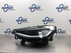 Gebruikte Koplamp links Volkswagen ID.4 (E21) GTX 4Motion 77 kWh Prijs € 423,50 Inclusief btw aangeboden door Gebr Opdam B.V.