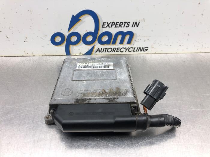 Gebruikte Module LPG BMW 3 serie (E46/4) 316i 16V Prijs € 68,00 Margeregeling aangeboden door Gebr Opdam B.V.