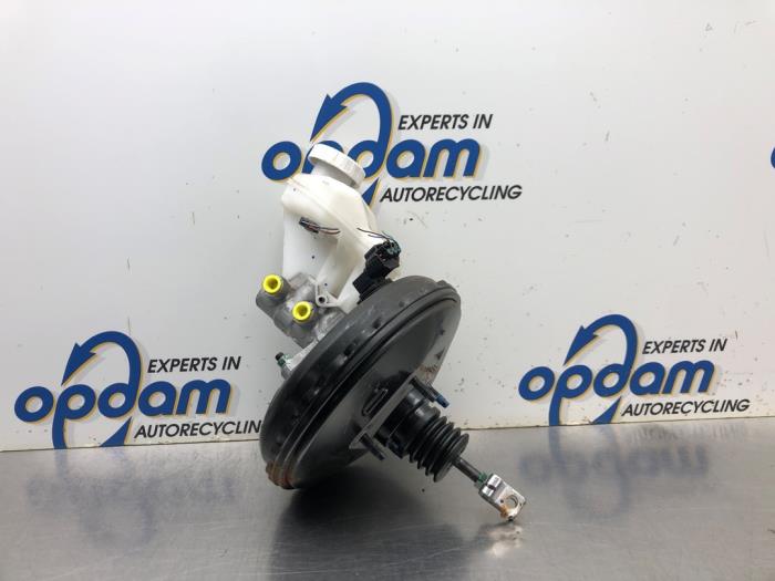Gebruikte Rembol Mitsubishi Space Star (A0) 1.2 12V Prijs € 90,00 Margeregeling aangeboden door Gebr Opdam B.V.