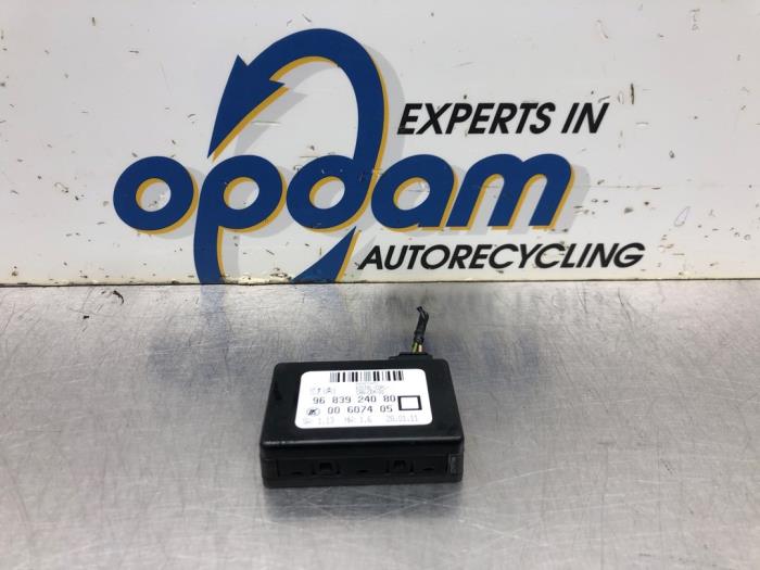 Gebruikte Sensor regen Citroen DS3 (SA) 1.6 e-HDi Prijs € 22,00 Margeregeling aangeboden door Gebr Opdam B.V.