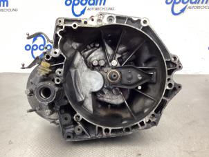 Gebruikte Versnellingsbak Peugeot Partner 1.6 HDI 75 Prijs € 360,00 Margeregeling aangeboden door Gebr Opdam B.V.