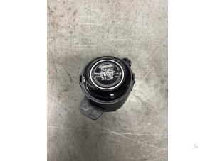 Gebruikte Start/Stop schakelaar Kia Rio III (UB) 1.2 CVVT 16V Prijs € 25,00 Margeregeling aangeboden door Gebr Opdam B.V.