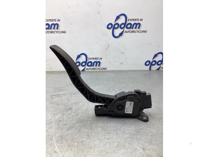 Gebruikte Sensor Gaspedaalpositie Ford Fiesta 6 (JA8) 1.6 TDCi 16V 95 Prijs € 35,00 Margeregeling aangeboden door Gebr Opdam B.V.