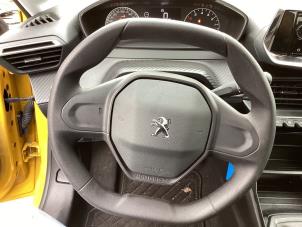 Gebruikte Stuurwiel Peugeot 208 II (UB/UH/UP) 1.2 Vti 12V PureTech 75 Prijs € 100,00 Margeregeling aangeboden door Gebr Opdam B.V.