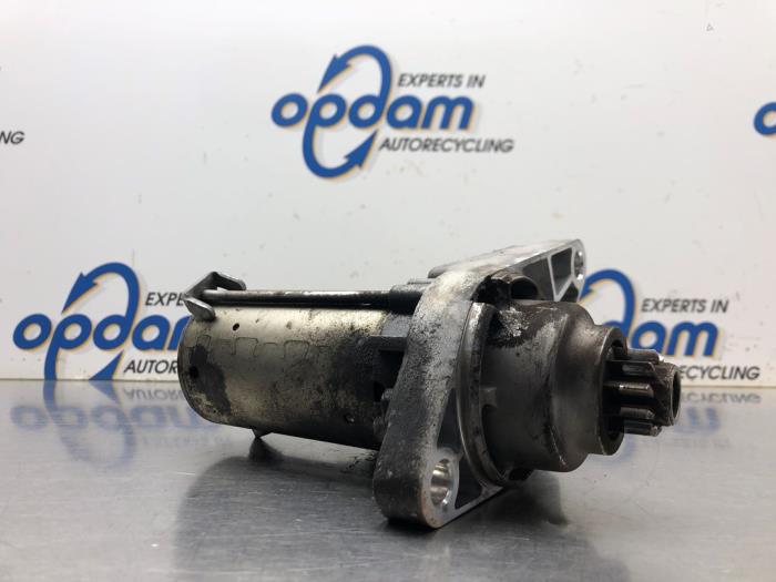 Gebruikte Startmotor Volkswagen Polo IV (9N1/2/3) 1.2 Prijs € 20,00 Margeregeling aangeboden door Gebr Opdam B.V.