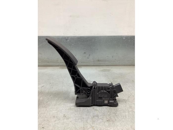 Gebruikte Gaspedaalpositie Sensor Mercedes A (177.0) 1.5 A-180d Prijs € 50,00 Margeregeling aangeboden door Gebr Opdam B.V.