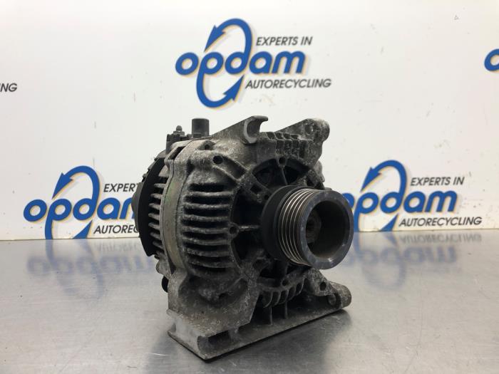 Gebruikte Dynamo Mercedes A (W168) 1.4 A-140 Prijs € 27,00 Margeregeling aangeboden door Gebr Opdam B.V.