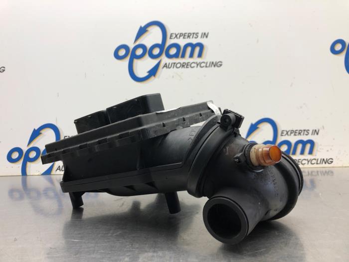 Gebruikte Esp computer Mercedes A (W168) 1.4 A-140 Prijs € 90,00 Margeregeling aangeboden door Gebr Opdam B.V.