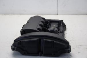 Nieuwe Kleppendeksel Peugeot 308 Prijs € 108,90 Inclusief btw aangeboden door Gebr Opdam B.V.