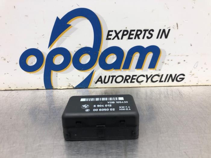 Gebruikte Regensensor BMW 3 serie (E46/4) 316i Prijs € 32,00 Margeregeling aangeboden door Gebr Opdam B.V.