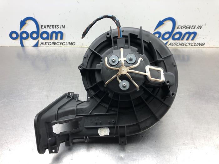 Kachel Ventilatiemotor van een Opel Vectra C 1.8 16V 2003
