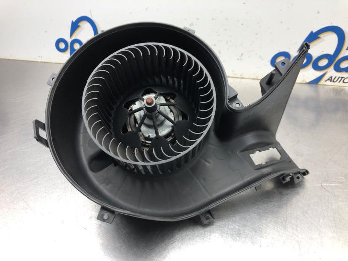 Kachel Ventilatiemotor van een Opel Vectra C 1.8 16V 2003