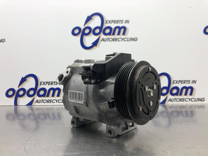 Gebruikte Aircopomp Fiat Panda (312) 0.9 TwinAir Turbo 80 Prijs € 50,00 Margeregeling aangeboden door Gebr Opdam B.V.