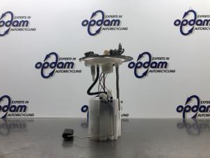 Gebruikte Benzinepomp Fiat Panda/Pandina (312) 0.9 TwinAir Turbo 80 Prijs € 68,00 Margeregeling aangeboden door Gebr Opdam B.V.