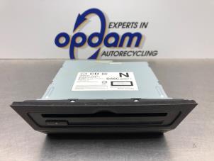 Gebruikte CD Speler Mazda 2 (DJ/DL) 1.5 SkyActiv-G 90 Prijs € 135,00 Margeregeling aangeboden door Gebr Opdam B.V.