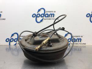 Gebruikte Remtrommel achter Renault Clio II (BB/CB) 1.2 Prijs € 50,00 Margeregeling aangeboden door Gebr Opdam B.V.