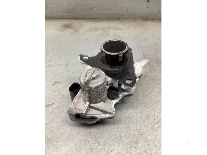 Gebruikte EGR Klep Audi A3 Sportback (8VA/8VF) 2.0 TDI 16V Prijs € 40,00 Margeregeling aangeboden door Gebr Opdam B.V.
