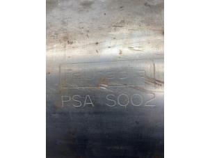 Katalysator van een Peugeot Partner (GC/GF/GG/GJ/GK) 1.6 BlueHDi 100 2016