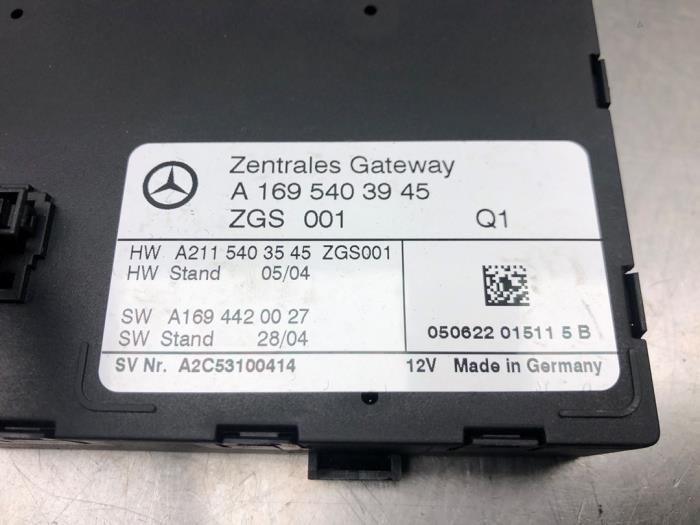 Gateway module van een Mercedes-Benz B (W245,242) 1.7 B-170 16V 2005