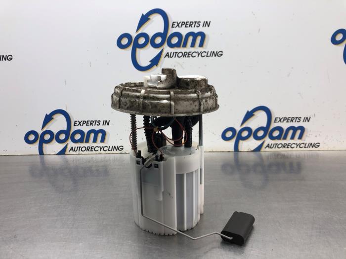 Gebruikte Benzinepomp Alfa Romeo MiTo (955) 1.4 TB 16V Prijs € 54,00 Margeregeling aangeboden door Gebr Opdam B.V.