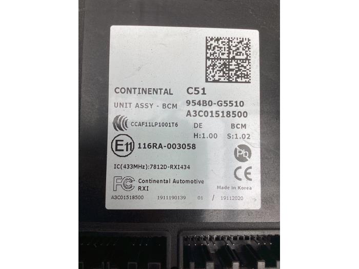 Computer Body Control van een Kia Niro I (DE) E-Niro 64 kWh 2021