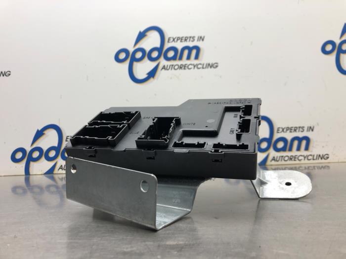 Gebruikte Computer Body Control Ford Fiesta 6 (JA8) 1.6 TDCi 16V Prijs € 68,00 Margeregeling aangeboden door Gebr Opdam B.V.
