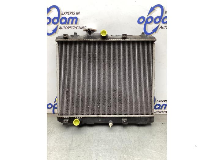 Radiateur van een Opel Agila (B) 1.2 16V 2009