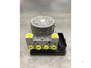 Gebruikte ABS Pomp Dacia Lodgy (JS) 1.2 TCE 16V Prijs € 250,00 Margeregeling aangeboden door Gebr Opdam B.V.