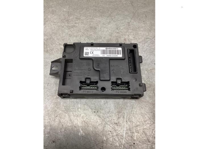 Gebruikte Module Bodycontrol Dacia Lodgy (JS/SD0J) 1.2 TCE 16V Prijs € 50,00 Margeregeling aangeboden door Gebr Opdam B.V.