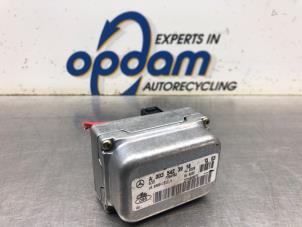 Gebruikte Esp Duo Sensor Mercedes C (W203) 1.8 C-180K 16V Prijs € 32,00 Margeregeling aangeboden door Gebr Opdam B.V.