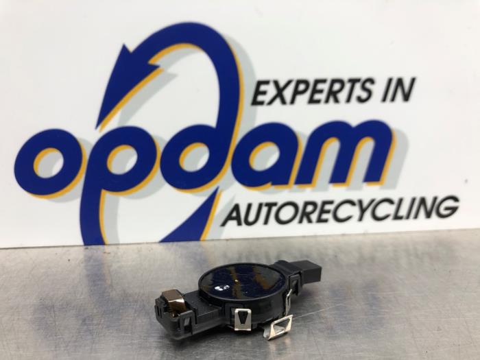 Gebruikte Sensor regen Audi A4 (B9) 2.0 40 TDI 16V Prijs € 32,00 Margeregeling aangeboden door Gebr Opdam B.V.