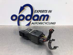 Gebruikte Gloeirelais Audi A4 (B9) 2.0 40 TDI 16V Prijs € 27,00 Margeregeling aangeboden door Gebr Opdam B.V.