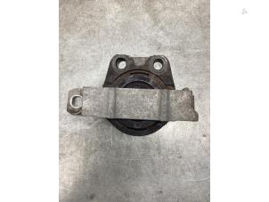 Gebruikte Motorsteun Ford Transit Connect (PJ2) 1.6 TDCi 16V 95 Prijs € 30,25 Inclusief btw aangeboden door Gebr Opdam B.V.