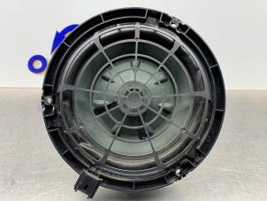 Gebruikte Luidspreker Citroen C4 Cactus (0B/0P) 1.2 PureTech 110 12V Prijs € 22,00 Margeregeling aangeboden door Gebr Opdam B.V.