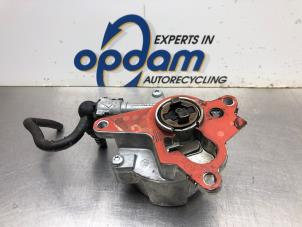 Gebruikte Videpomp (Diesel) Renault Laguna II Grandtour (KG) 2.0 dCi 16V Prijs € 75,00 Margeregeling aangeboden door Gebr Opdam B.V.