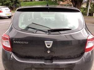 Gebruikte Achterklep Dacia Sandero II 1.2 16V Prijs € 150,00 Margeregeling aangeboden door Gebr Opdam B.V.