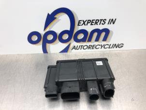 Gebruikte Delco Mini Mini (F56) 1.5 12V Cooper Prijs € 32,00 Margeregeling aangeboden door Gebr Opdam B.V.