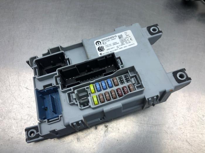 Computer Motormanagement van een Fiat 500 (312) 0.9 TwinAir 85 2017