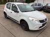 Scherm rechts-voor van een Dacia Sandero I (BS) 1.2 16V 2010