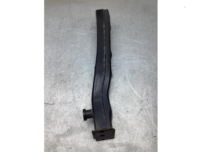 Gebruikte Subframe Renault Kadjar (RFEH) 1.2 Energy TCE 130 Prijs € 40,00 Margeregeling aangeboden door Gebr Opdam B.V.