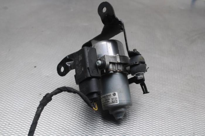 Gebruikte Vacuumpomp Rembekrachtiging Volkswagen Golf VII (AUA) 1.0 TSI 12V Prijs op aanvraag aangeboden door Gebr Opdam B.V.