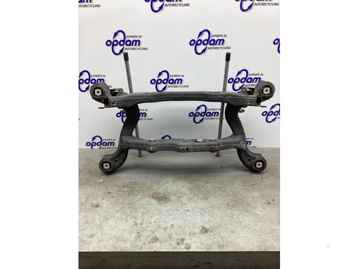 Gebruikte Subframe Mercedes A (W176) 2.0 A-250 Turbo 16V 4-Matic Prijs € 450,00 Margeregeling aangeboden door Gebr Opdam B.V.
