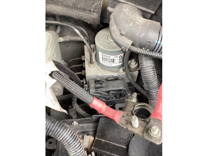 Gebruikte ABS Pomp Alfa Romeo MiTo (955) 1.4 TB 16V Prijs € 135,00 Margeregeling aangeboden door Gebr Opdam B.V.
