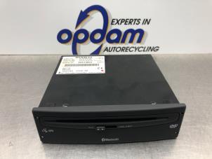 Gebruikte Navigatie computer Renault Laguna II Grandtour (KG) 2.0 16V Prijs € 176,00 Margeregeling aangeboden door Gebr Opdam B.V.