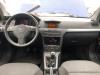 Opel Astra H (L48) 1.4 16V Twinport Dashboardkastje