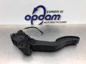 Gebruikte Gaspedaal Volkswagen Up! (121) 1.0 12V EcoFuel Prijs € 18,00 Margeregeling aangeboden door Gebr Opdam B.V.