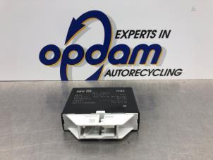 Gebruikte Parkeerhulp computer BMW 7 serie (G11/12) 740d,Ld xDrive 24V Prijs € 135,00 Margeregeling aangeboden door Gebr Opdam B.V.