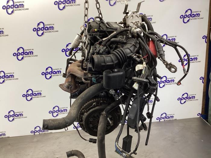 Motor van een Chevrolet Spark (M300) 1.0 16V Bifuel 2011